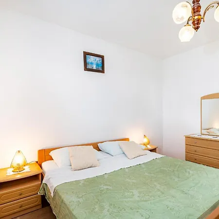 Apartament In *